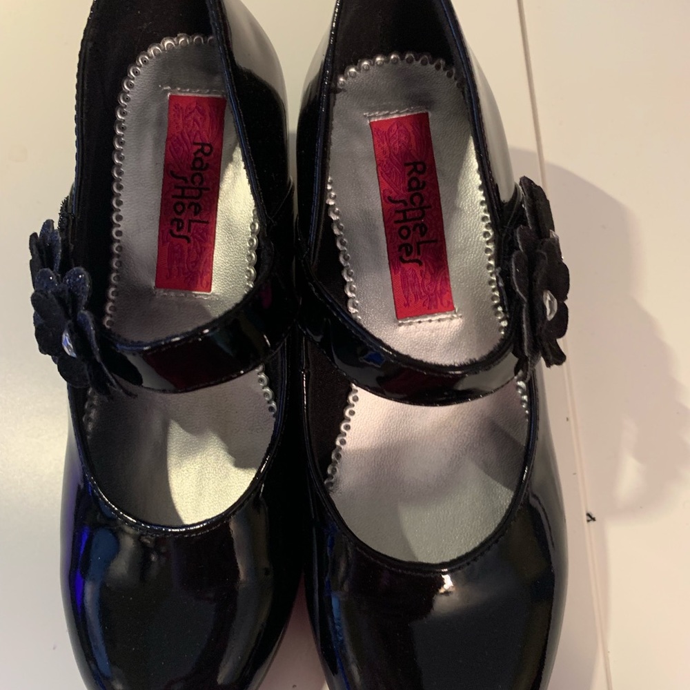 Girls Black Patent Leather Wedge Dress Shoes.